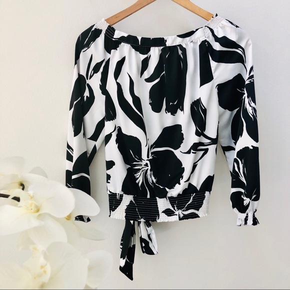 WHBM Floral Silky long sleeve Blouse Size XS - Picture 7 of 7